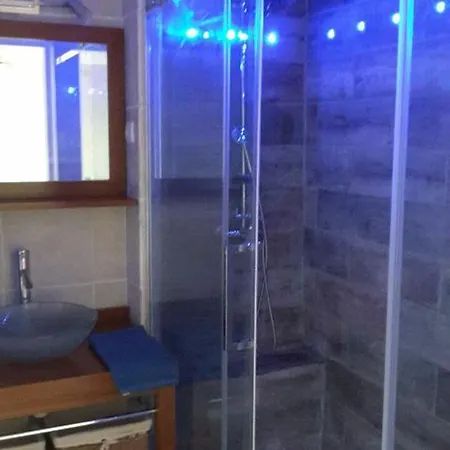 Appartement Luxurious Studio In 450 M Of The Sea Nice