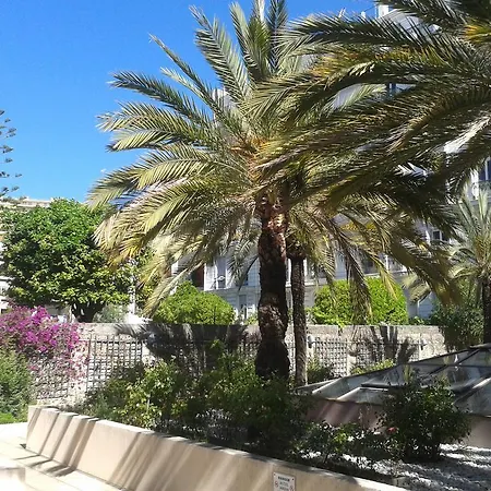 Appartement Luxurious Studio In 450 M Of The Sea